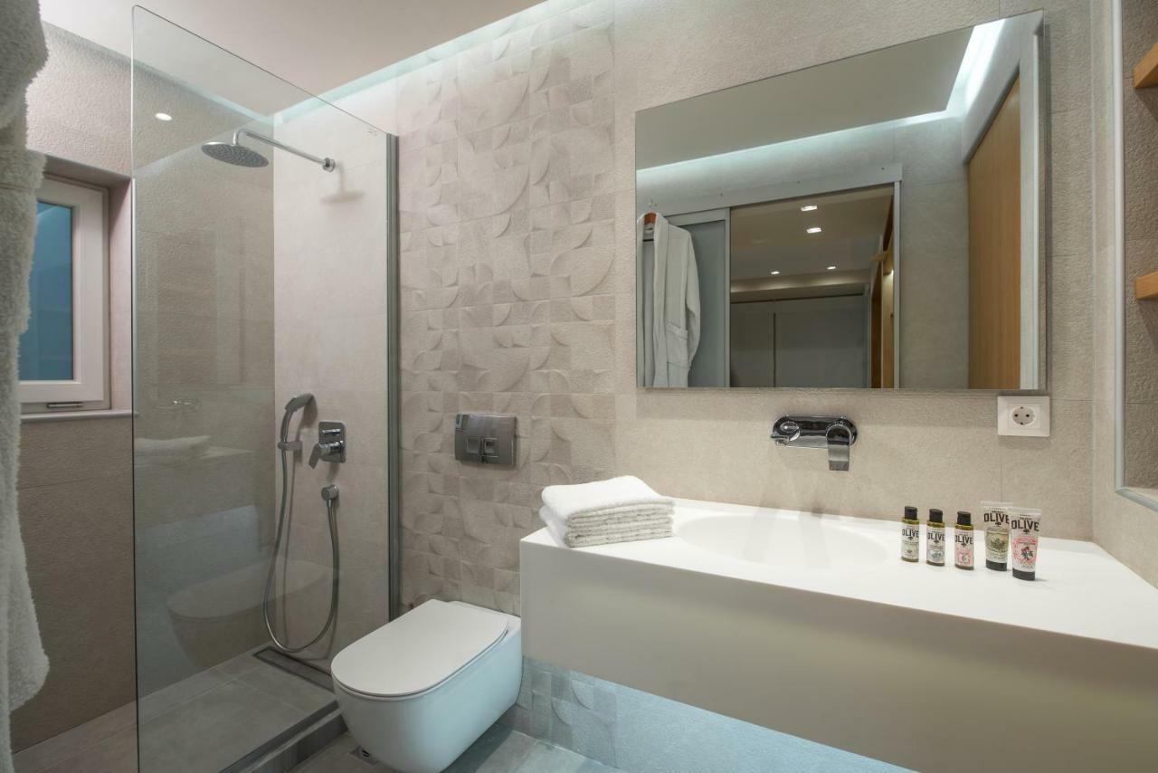 King'S Blue, Urban Suites Iraklio Eksteriør billede